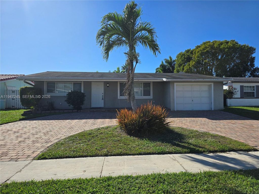 9110 NW 24th Pl 1, Sunrise, FL 33322