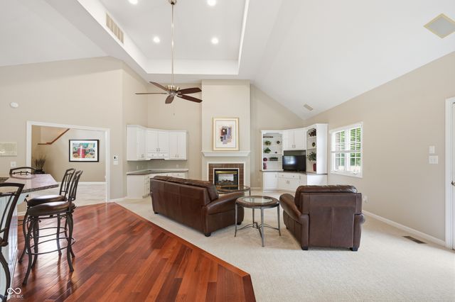 8821 Bay Breeze Lane, Indianapolis, IN 46236