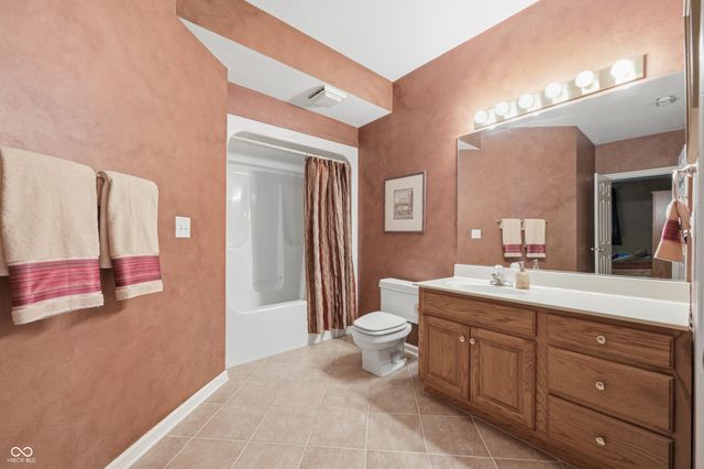 8821 Bay Breeze Lane, Indianapolis, IN 46236