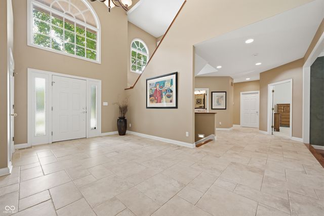 8821 Bay Breeze Lane, Indianapolis, IN 46236