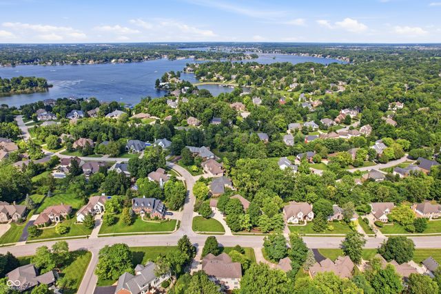 8821 Bay Breeze Lane, Indianapolis, IN 46236