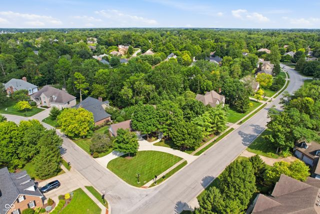 8821 Bay Breeze Lane, Indianapolis, IN 46236