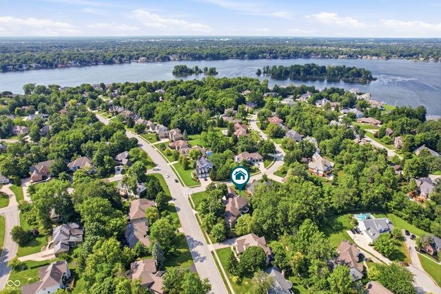 8821 Bay Breeze Lane, Indianapolis, IN 46236