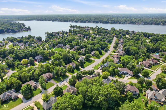 8821 Bay Breeze Lane, Indianapolis, IN 46236