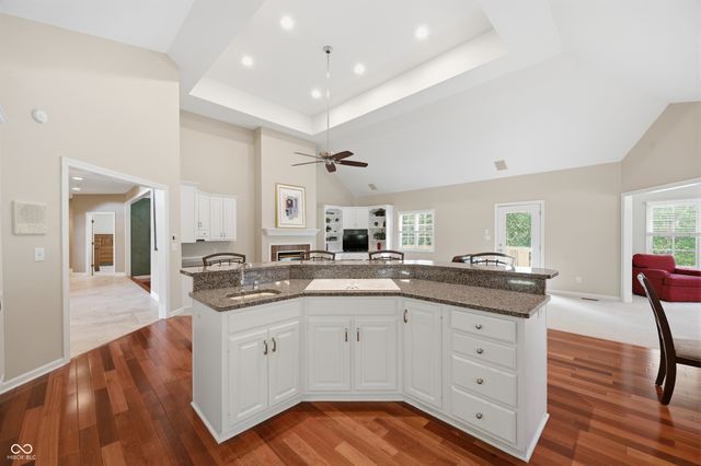 8821 Bay Breeze Lane, Indianapolis, IN 46236