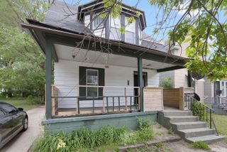 947 N Rockton Avenue, Rockford, IL 61103