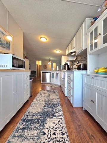 36743 TARA AVENUE, Zephyrhills, FL 33542