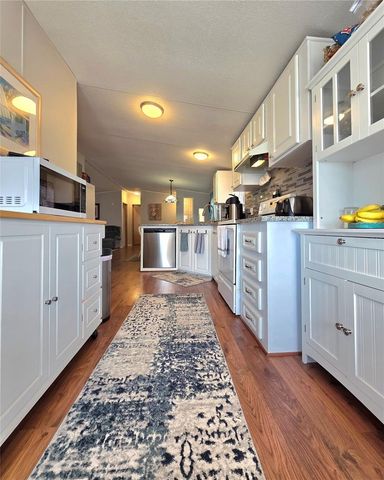 36743 TARA AVENUE, Zephyrhills, FL 33542