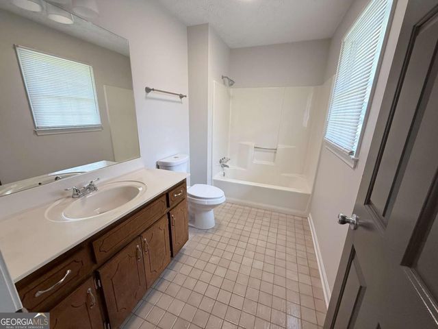 40 Salem Ridge, Covington, GA 30016