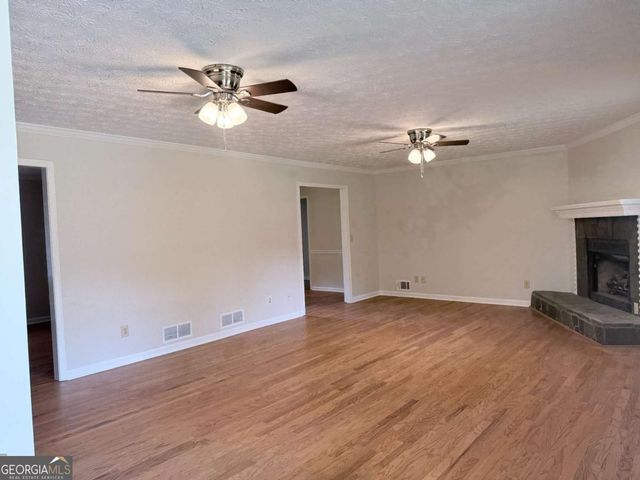 40 Salem Ridge, Covington, GA 30016