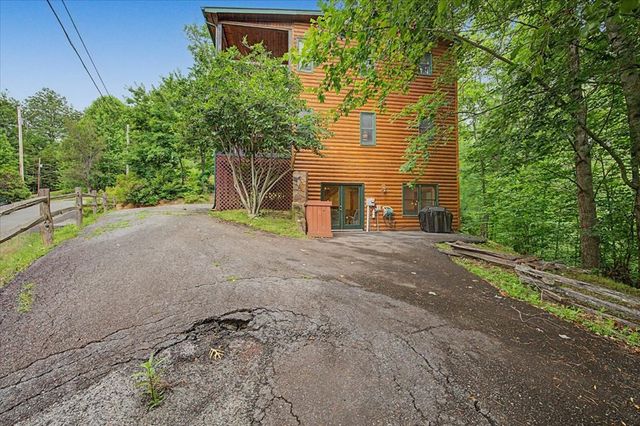 375 S Dream Catcher, Blue Ridge, GA 30513