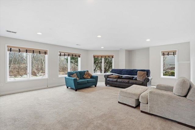 5710 Kilkenny Place, Fitchburg, WI 53711