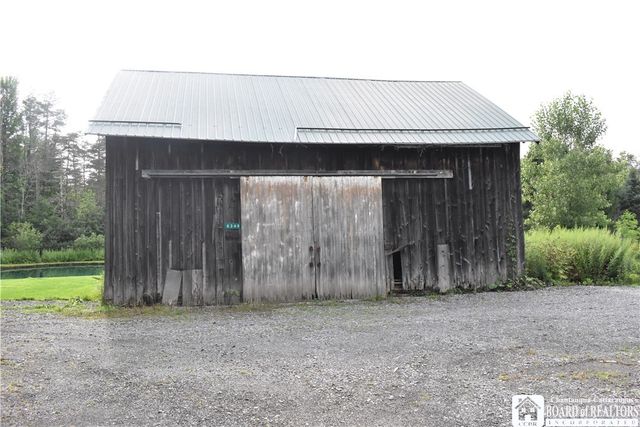 8348 Center Road, Colden, NY 14080