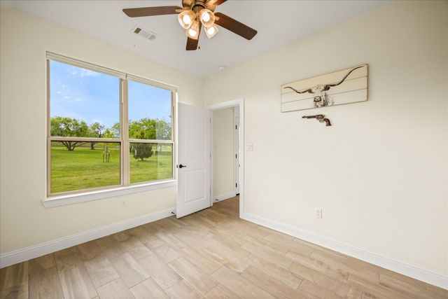 1145 Hill Valley Drive, Stephenville, TX 76401