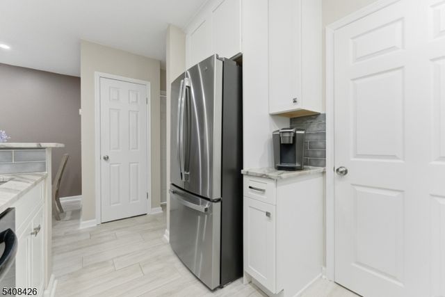 2108 Schindler Ln, Wayne Twp., NJ 07470