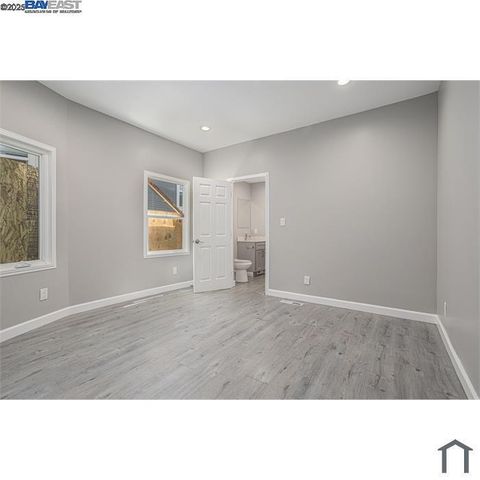 191 W Mc Arthur, Oakland, CA 94611