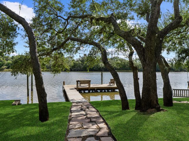 4645 Rio Drive, Brazoria, TX 77422