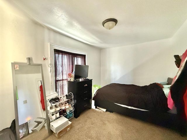 414 N High Street, Janesville, WI 53548