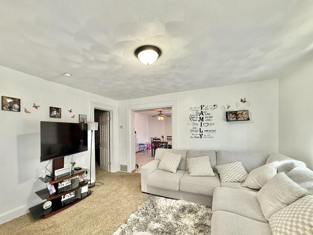 414 N High Street, Janesville, WI 53548