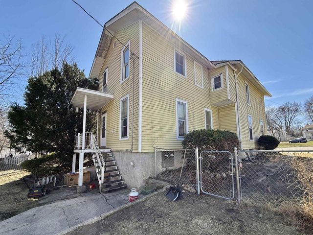 414 N High Street, Janesville, WI 53548