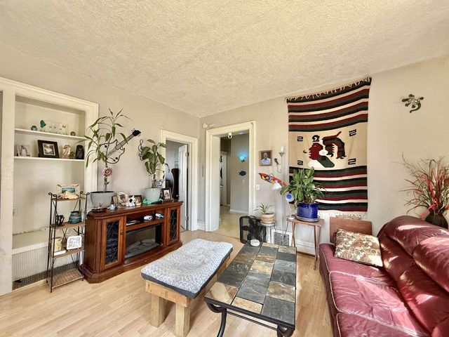 414 N High Street, Janesville, WI 53548