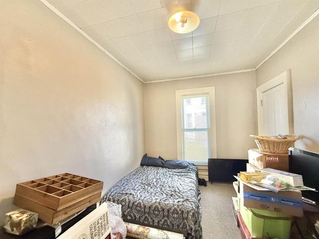 414 N High Street, Janesville, WI 53548