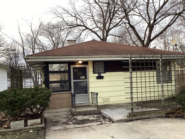 156 Park Place, Grayslake, IL 60030