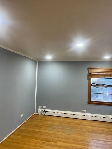 156 Park Place, Grayslake, IL 60030