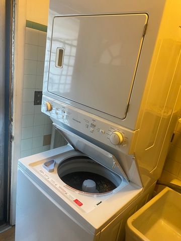 156 Park Place, Grayslake, IL 60030