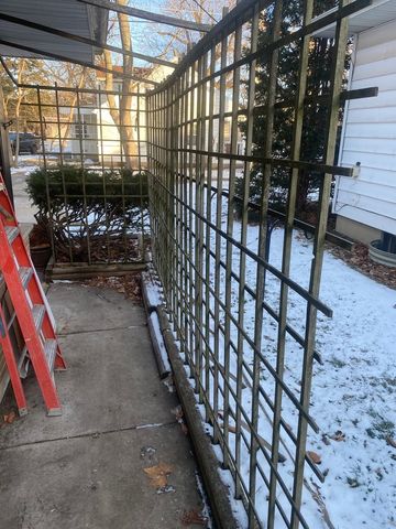 156 Park Place, Grayslake, IL 60030