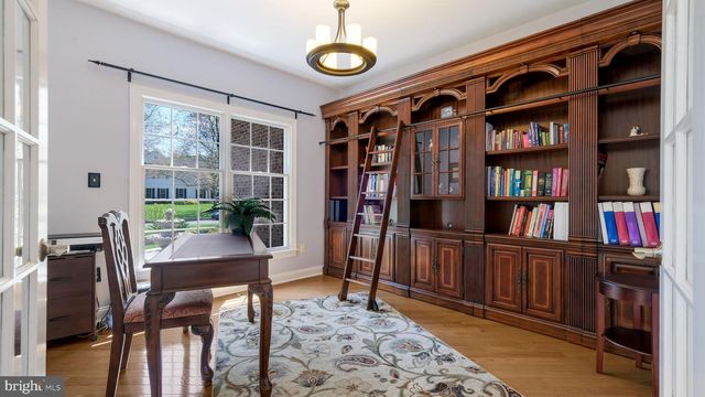 4710 FROST LN, Doylestown, PA 18902