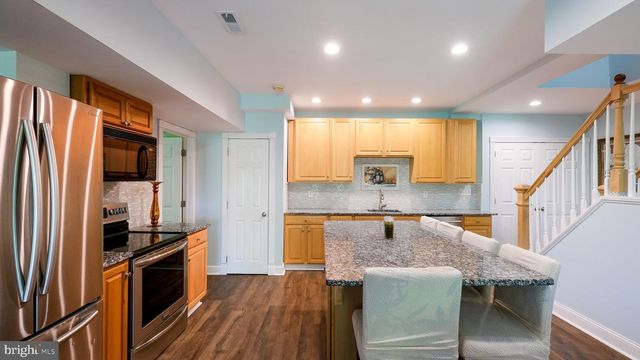 4710 FROST LN, Doylestown, PA 18902