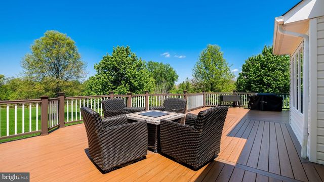 4710 FROST LN, Doylestown, PA 18902