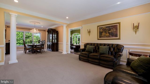 4710 FROST LN, Doylestown, PA 18902