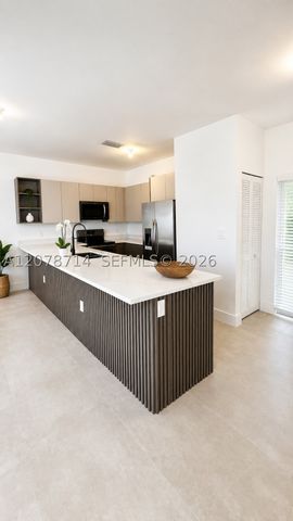 2788 NW 9th Pl, Fort Lauderdale, FL 33311