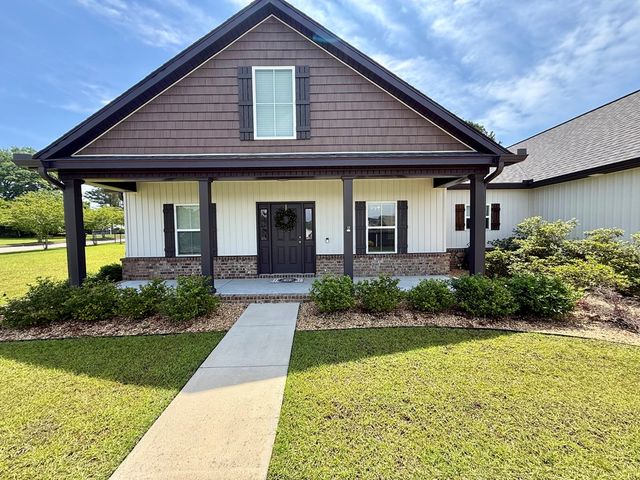 101 Halls Creek Lane, Dothan, AL 36301