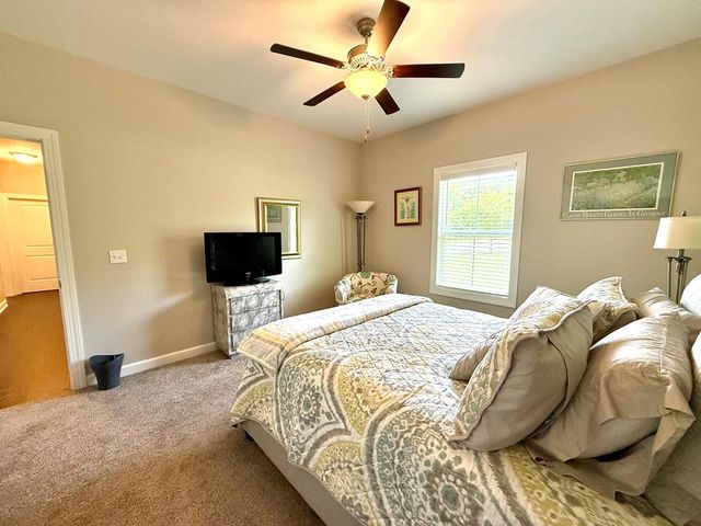 101 Halls Creek Lane, Dothan, AL 36301