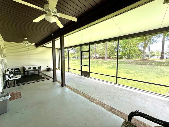 101 Halls Creek Lane, Dothan, AL 36301