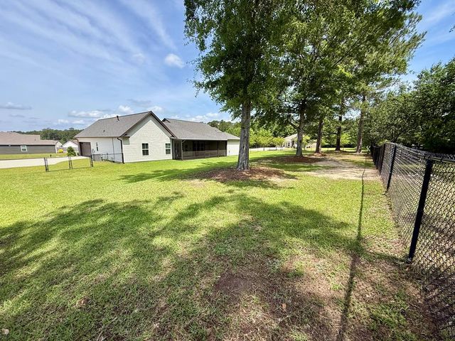 101 Halls Creek Lane, Dothan, AL 36301