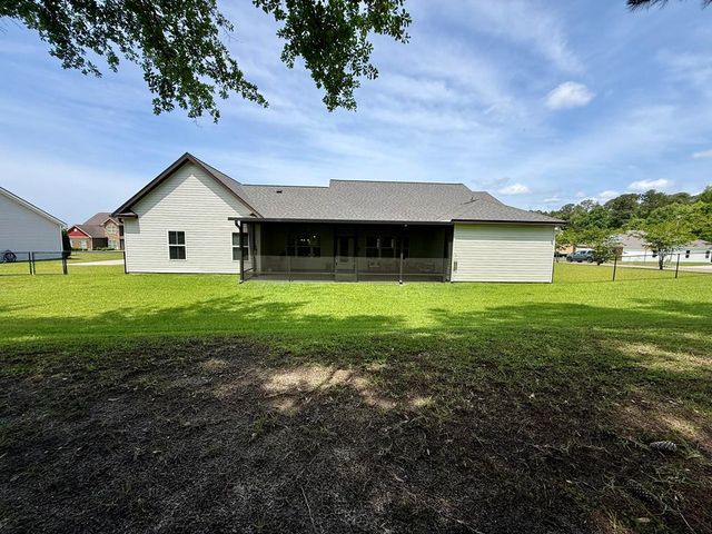 101 Halls Creek Lane, Dothan, AL 36301