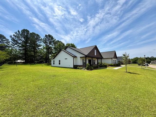 101 Halls Creek Lane, Dothan, AL 36301