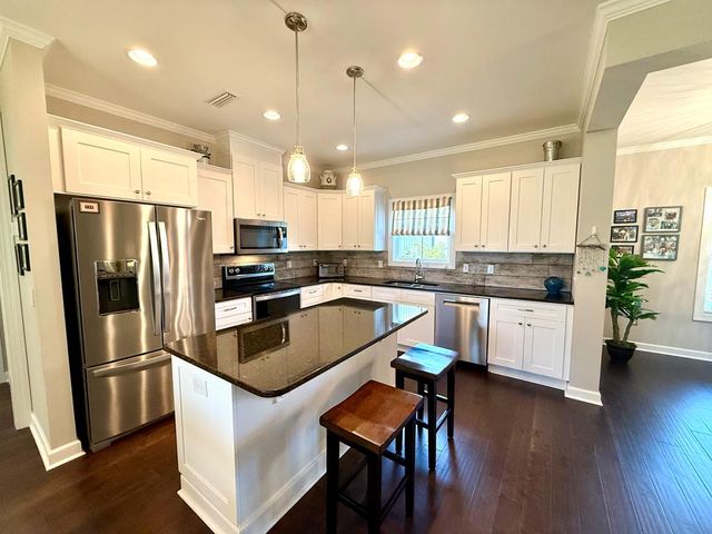 101 Halls Creek Lane, Dothan, AL 36301