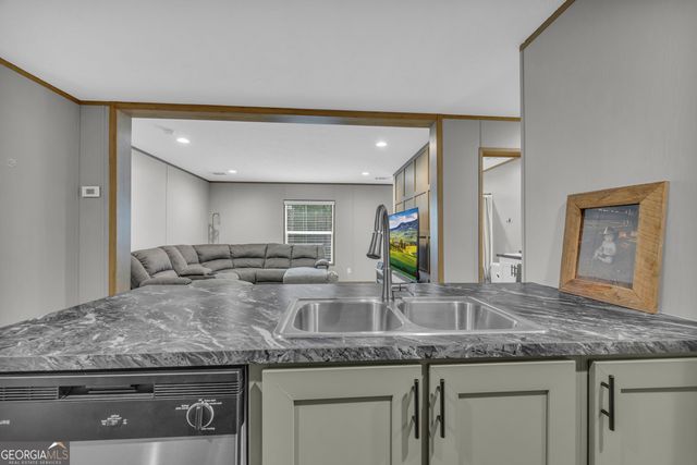 473 Chandler Place Drive, Lavonia, GA 30553