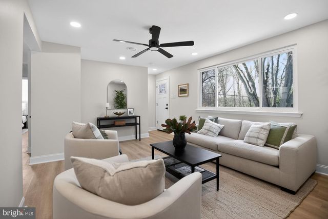 2954 GARWOOD RD, Sicklerville, NJ 08081