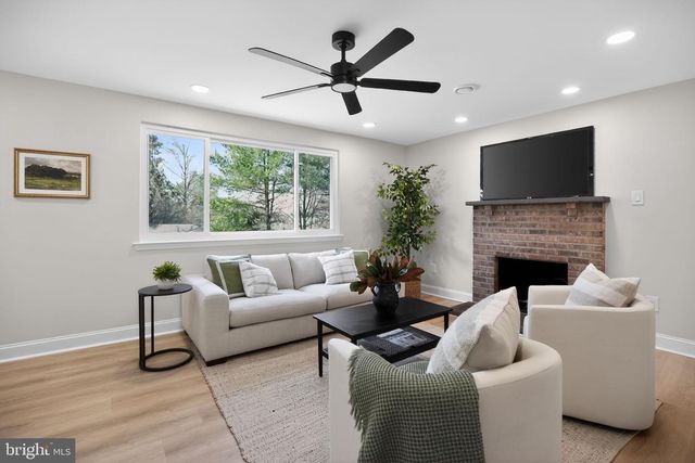 2954 GARWOOD RD, Sicklerville, NJ 08081