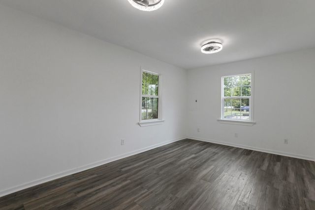 639 Manor Street, Houston, TX 77015