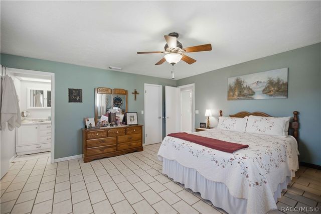 671 W Buttonbush Drive, Beverly Hills, FL 34465