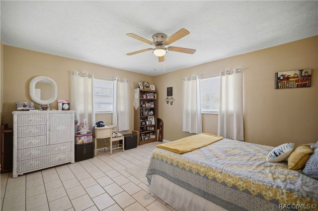 671 W Buttonbush Drive, Beverly Hills, FL 34465