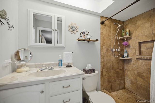 671 W Buttonbush Drive, Beverly Hills, FL 34465