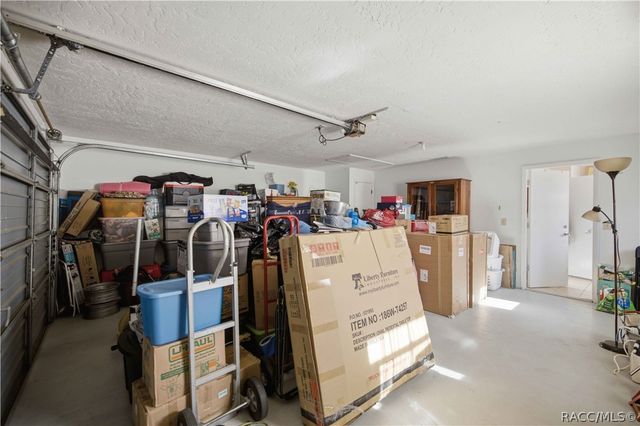 671 W Buttonbush Drive, Beverly Hills, FL 34465